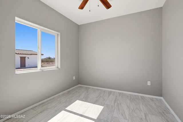 374 E Corona Road, Tucson, AZ 85756