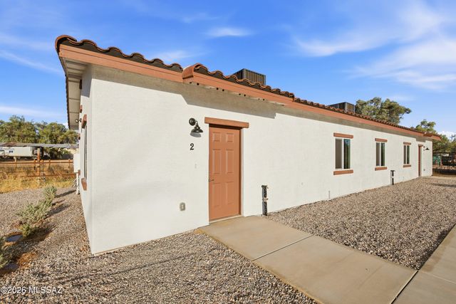 374 E Corona Road, Tucson, AZ 85756