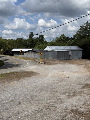 4111 Jefferson Rd, Smithville, TN 37166