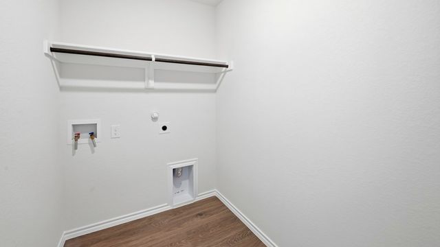 750 Tiger Lily Way, Pilot Point, TX 76258