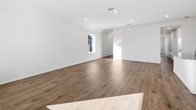 750 Tiger Lily Way, Pilot Point, TX 76258