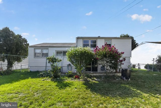 11614 BARLOW ST, Philadelphia, PA 19116