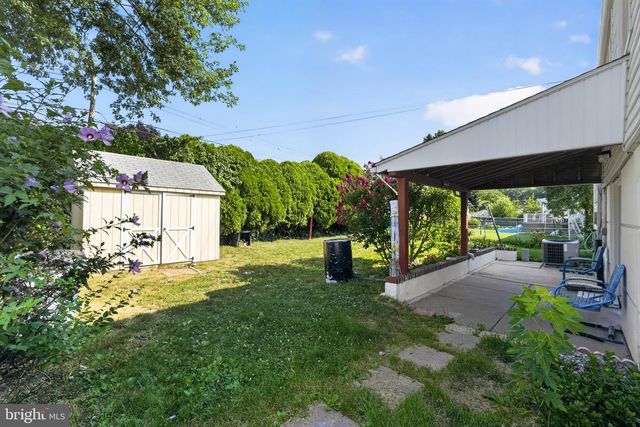 11614 BARLOW ST, Philadelphia, PA 19116