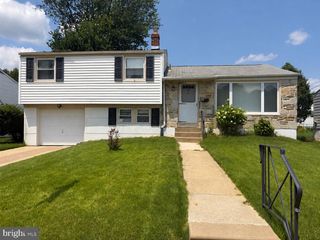 11614 BARLOW ST, Philadelphia, PA 19116