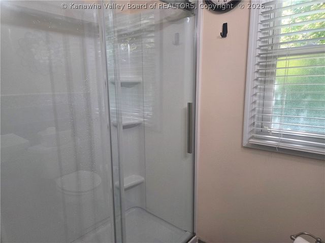 1512 Valley Drive, South Charleston, WV 25303