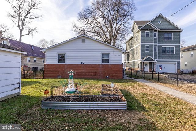 13202 CHERWIN, Baltimore, MD 21220