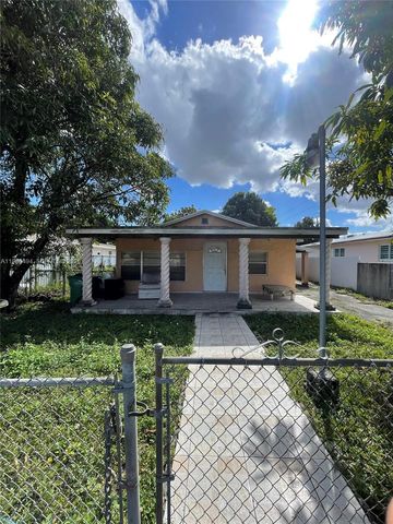 3630 NW 98th St, Miami, FL 33147
