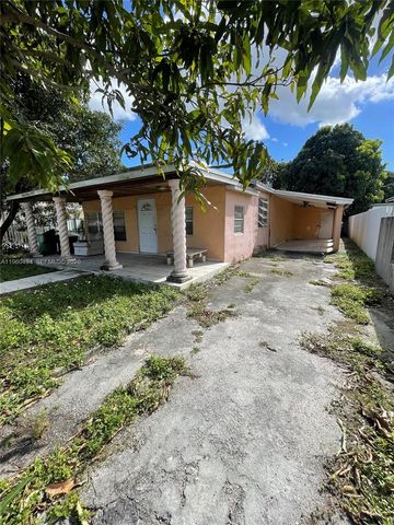 3630 NW 98th St, Miami, FL 33147