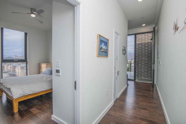 608 W Hill Ave Apt 602, Knoxville, TN 37902