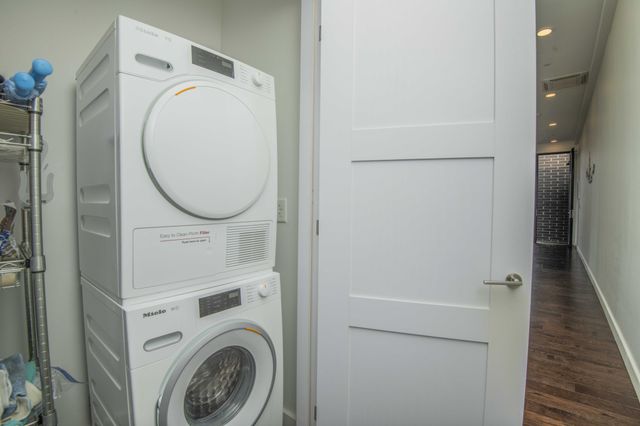 608 W Hill Ave Apt 602, Knoxville, TN 37902