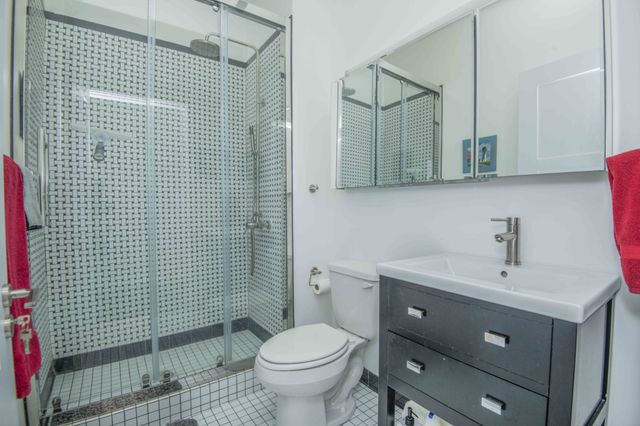 608 W Hill Ave Apt 602, Knoxville, TN 37902