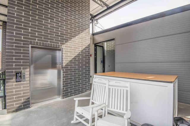 608 W Hill Ave Apt 602, Knoxville, TN 37902