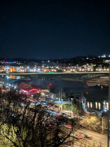 608 W Hill Ave Apt 602, Knoxville, TN 37902