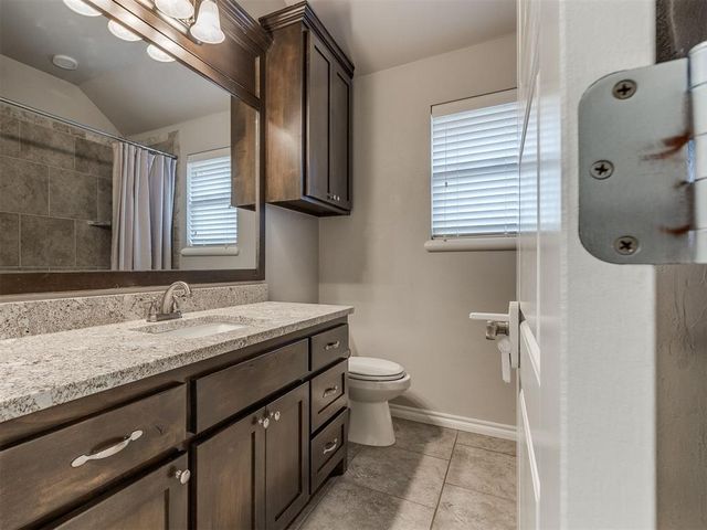 11313 SW 41st Terrace, Mustang, OK 73064