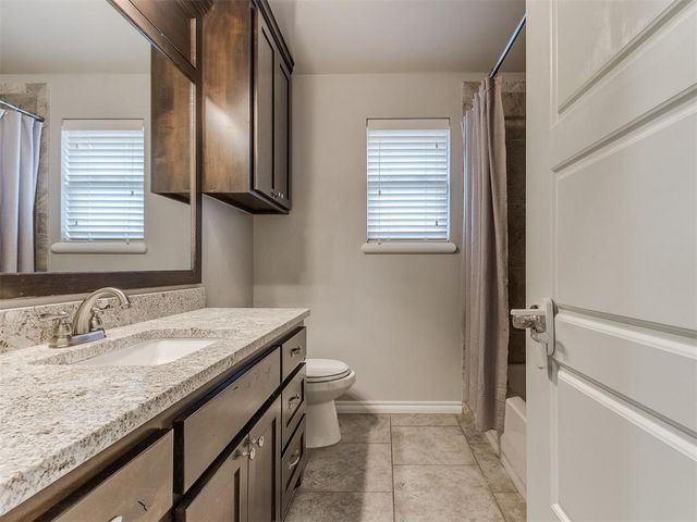 11313 SW 41st Terrace, Mustang, OK 73064