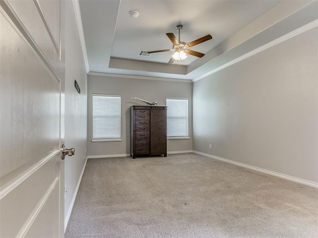 11313 SW 41st Terrace, Mustang, OK 73064