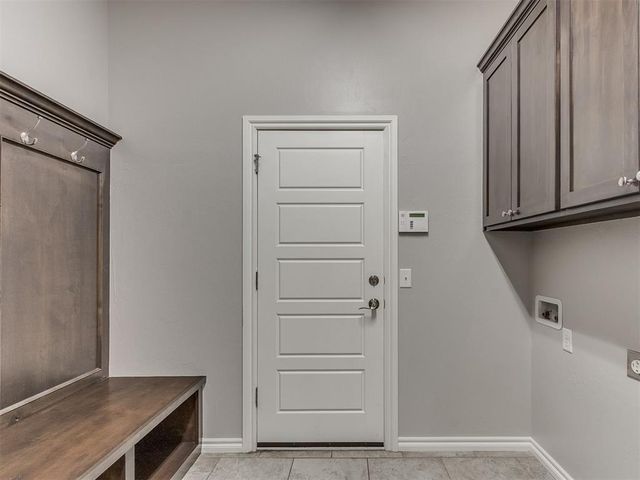 11313 SW 41st Terrace, Mustang, OK 73064