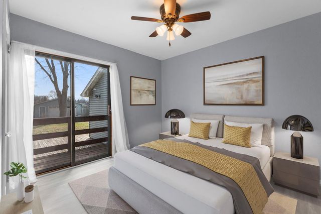 6240 W Broadway Avenue, Brooklyn Park, MN 55428