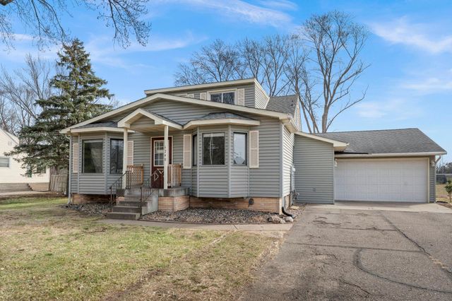 6240 W Broadway Avenue, Brooklyn Park, MN 55428
