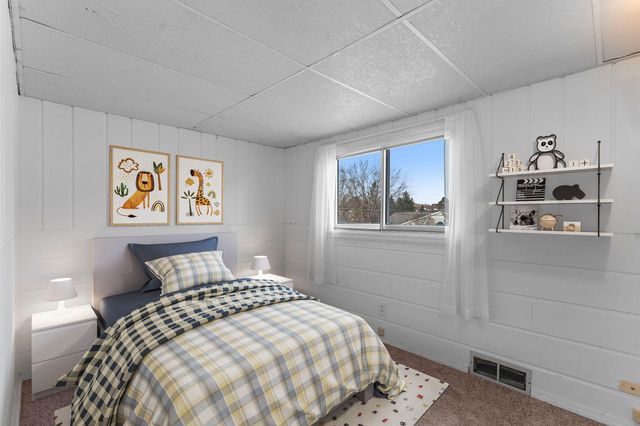 6240 W Broadway Avenue, Brooklyn Park, MN 55428