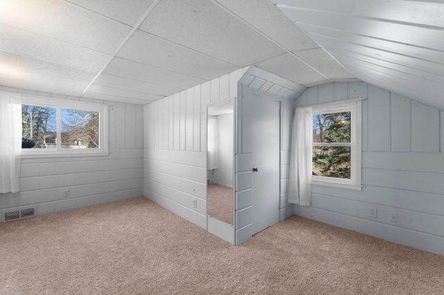 6240 W Broadway Avenue, Brooklyn Park, MN 55428