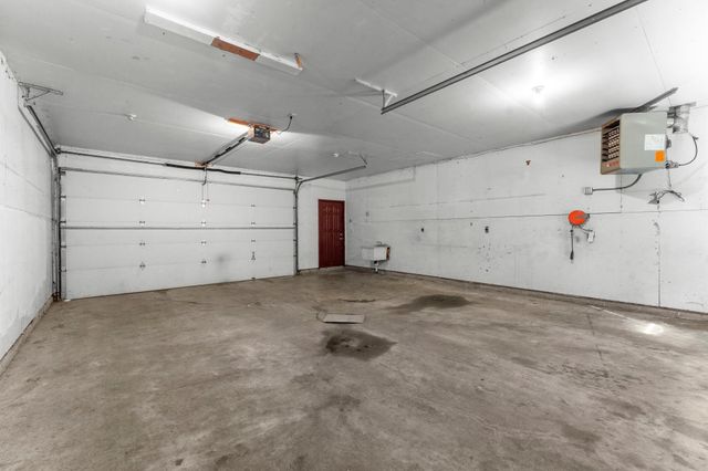 6240 W Broadway Avenue, Brooklyn Park, MN 55428