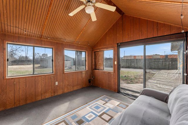 6240 W Broadway Avenue, Brooklyn Park, MN 55428