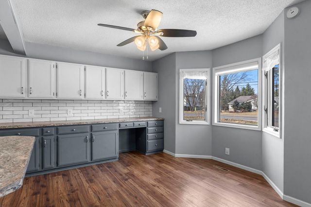 6240 W Broadway Avenue, Brooklyn Park, MN 55428