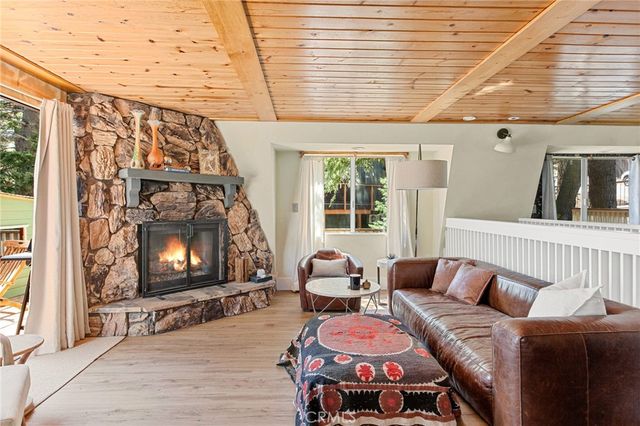 43544 Ridge Crest Drive, Big Bear Lake, CA 92315