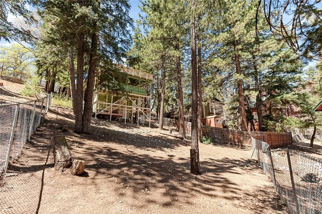43544 Ridge Crest Drive, Big Bear Lake, CA 92315