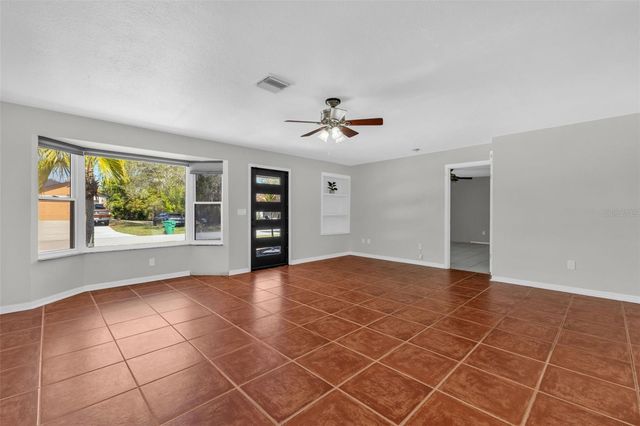 923 LINNAEN TERRACE NW, Port Charlotte, FL 33948