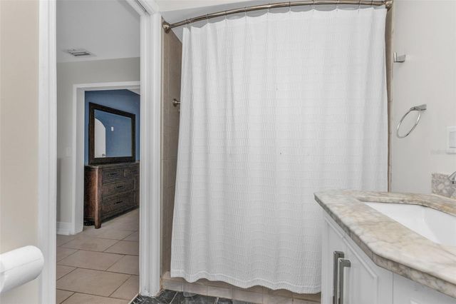 923 LINNAEN TERRACE NW, Port Charlotte, FL 33948