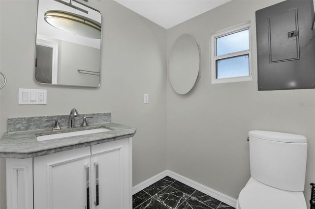 923 LINNAEN TERRACE NW, Port Charlotte, FL 33948