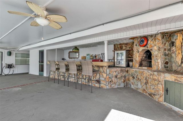 923 LINNAEN TERRACE NW, Port Charlotte, FL 33948