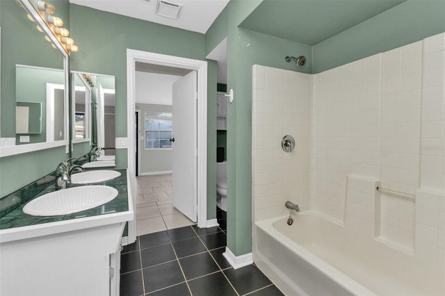 923 LINNAEN TERRACE NW, Port Charlotte, FL 33948