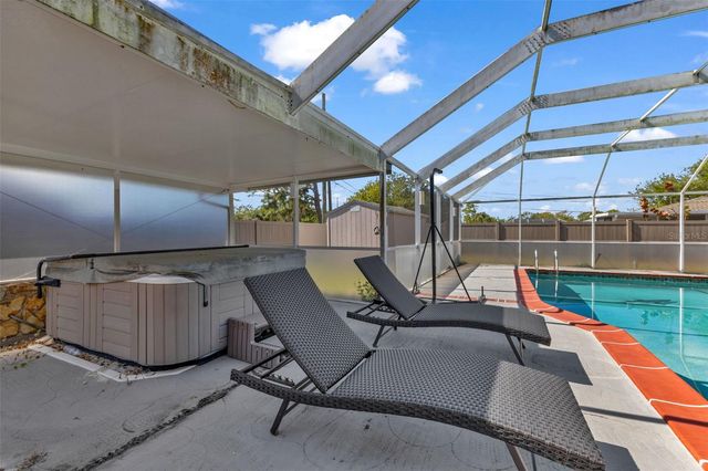 923 LINNAEN TERRACE NW, Port Charlotte, FL 33948