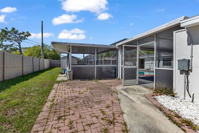 923 LINNAEN TERRACE NW, Port Charlotte, FL 33948