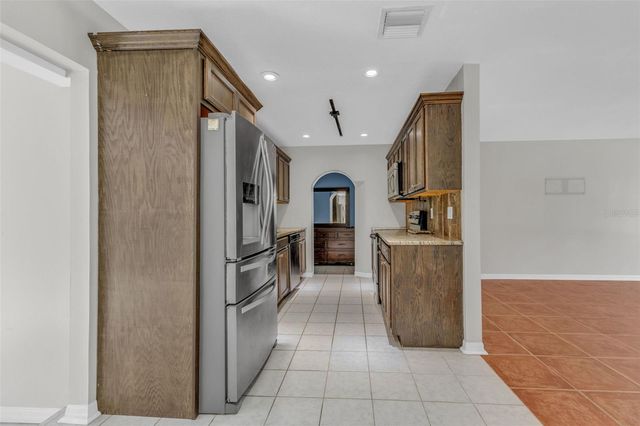 923 LINNAEN TERRACE NW, Port Charlotte, FL 33948