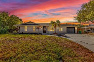 923 LINNAEN TERRACE NW, Port Charlotte, FL 33948