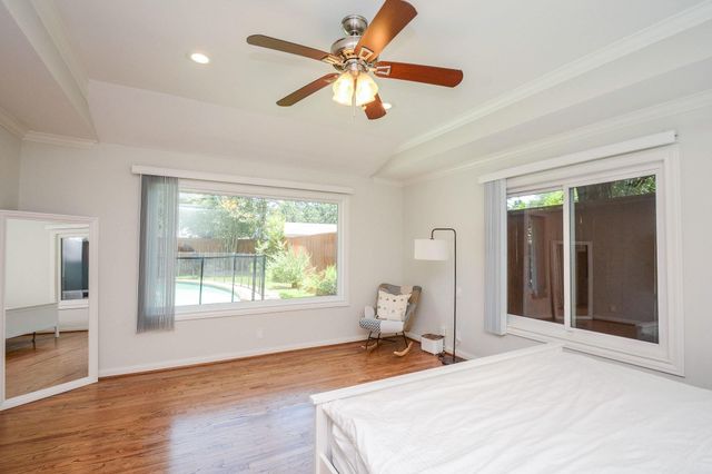 9906 Cedardale Drive, Houston, TX 77055