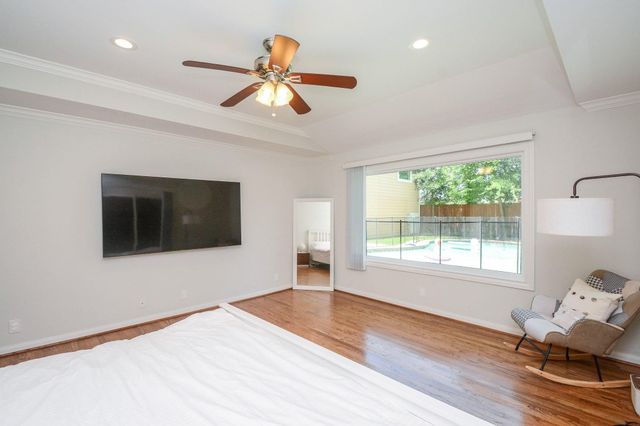 9906 Cedardale Drive, Houston, TX 77055