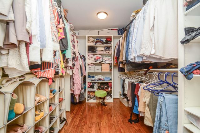 9906 Cedardale Drive, Houston, TX 77055