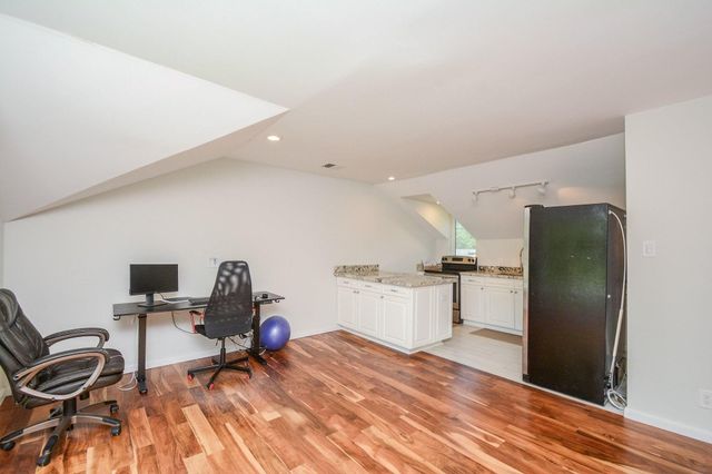 9906 Cedardale Drive, Houston, TX 77055