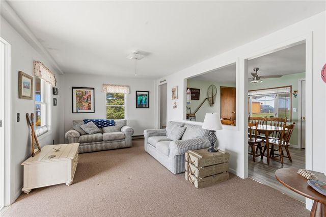 8393 Thrush Road, Wolcott, NY 14590