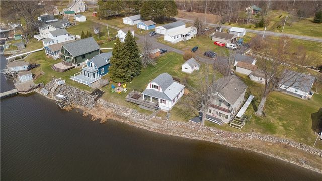 8393 Thrush Road, Wolcott, NY 14590