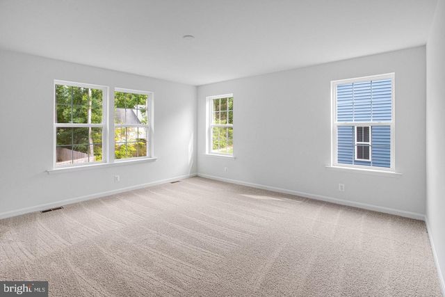 35603 PINE NEEDLE LN, Locust Grove, VA 22508