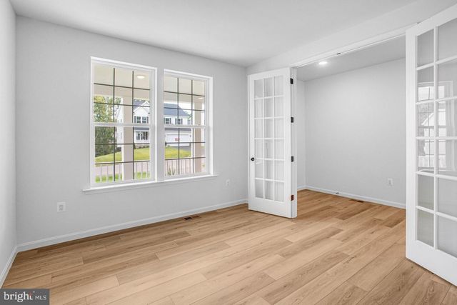35603 PINE NEEDLE LN, Locust Grove, VA 22508