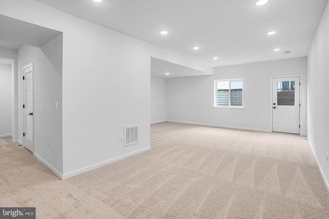 35603 PINE NEEDLE LN, Locust Grove, VA 22508