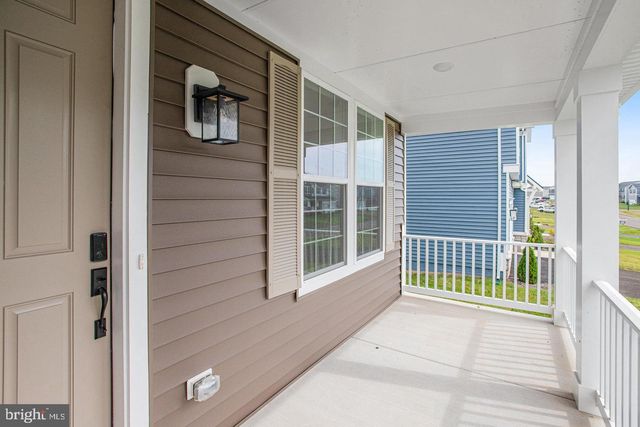 35603 PINE NEEDLE LN, Locust Grove, VA 22508