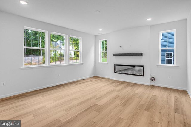 35603 PINE NEEDLE LN, Locust Grove, VA 22508